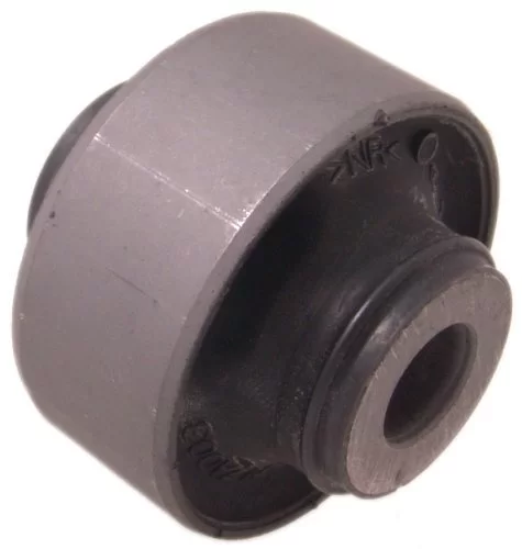 Tuleja wsporników tylnego mostu - MITSUBISHI  [ZTT-CH-006C] MN101361,MN101362,05273­442AA,05273442AB